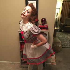 Female Pennywise Costume